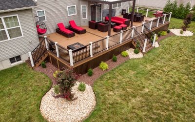 Deck With 6' Wide Staircase 19