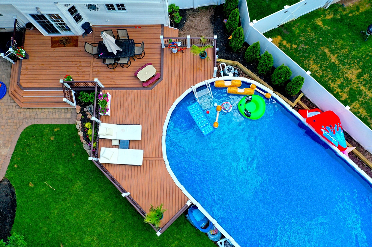 Awesome Pool Deck 1