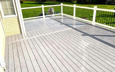 Simple And Clean Looking Deck 16